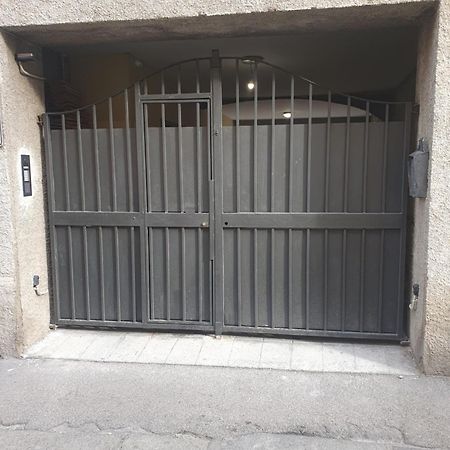 Casa N 1 Con Parcheggio Privato E Colonnina Ricarica Lägenhet Livorno Exteriör bild