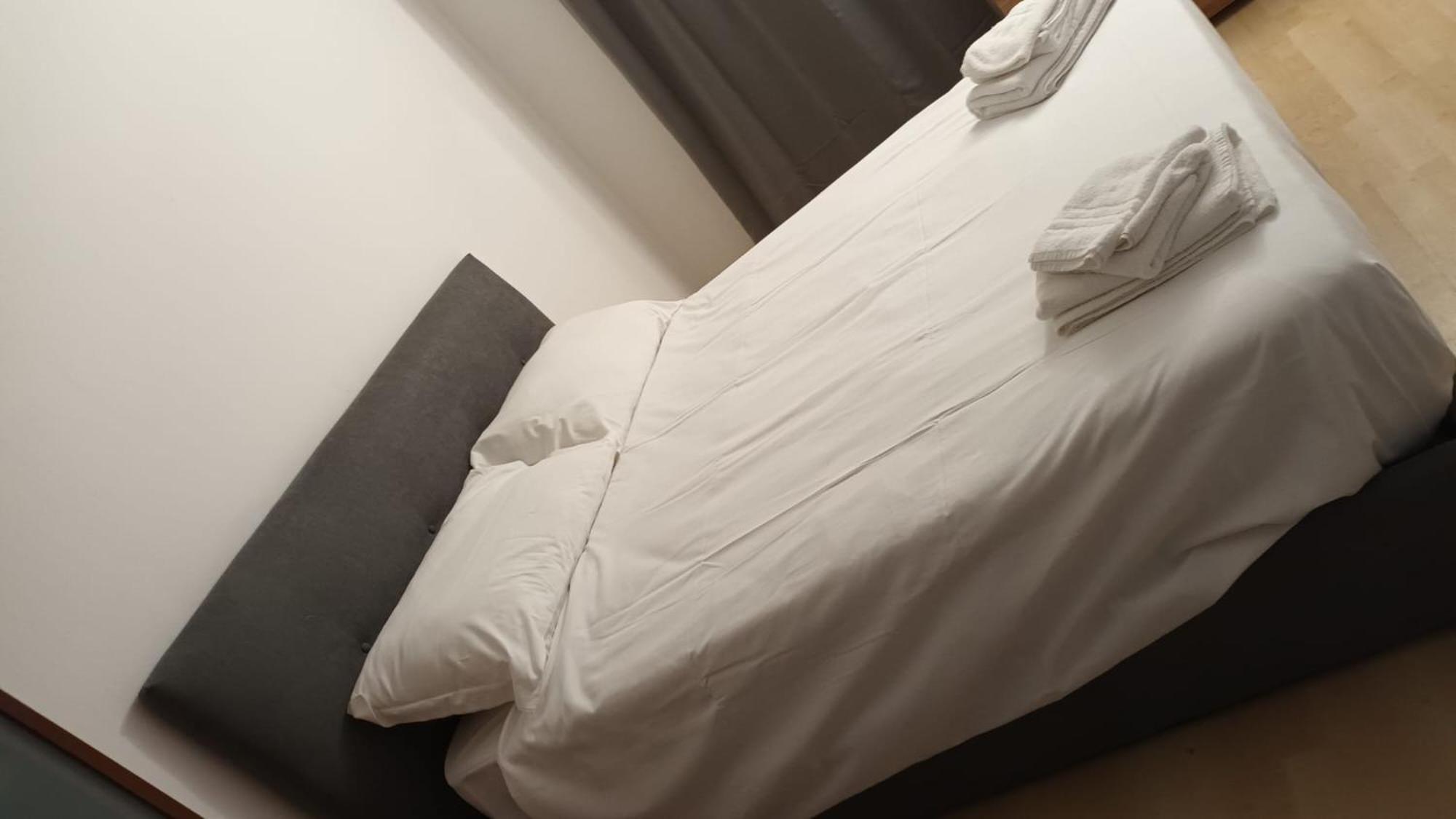 Casa N 1 Con Parcheggio Privato E Colonnina Ricarica Lägenhet Livorno Exteriör bild